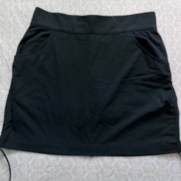 Columbia women’s skort M - Picture 2 of 5